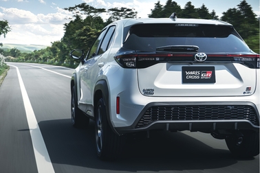 GR SPORT（ハイブリッド・2WD）