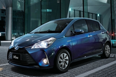 特別仕様車HYBRID F“Safety Edition Ⅲ”